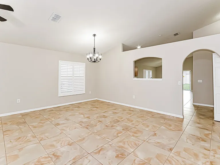 14643 Lady Victoria Blvd — Photo 6
