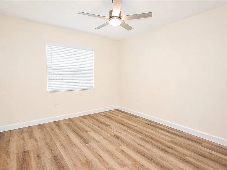 2229 Foggy Ridge Pkwy — Photo 16