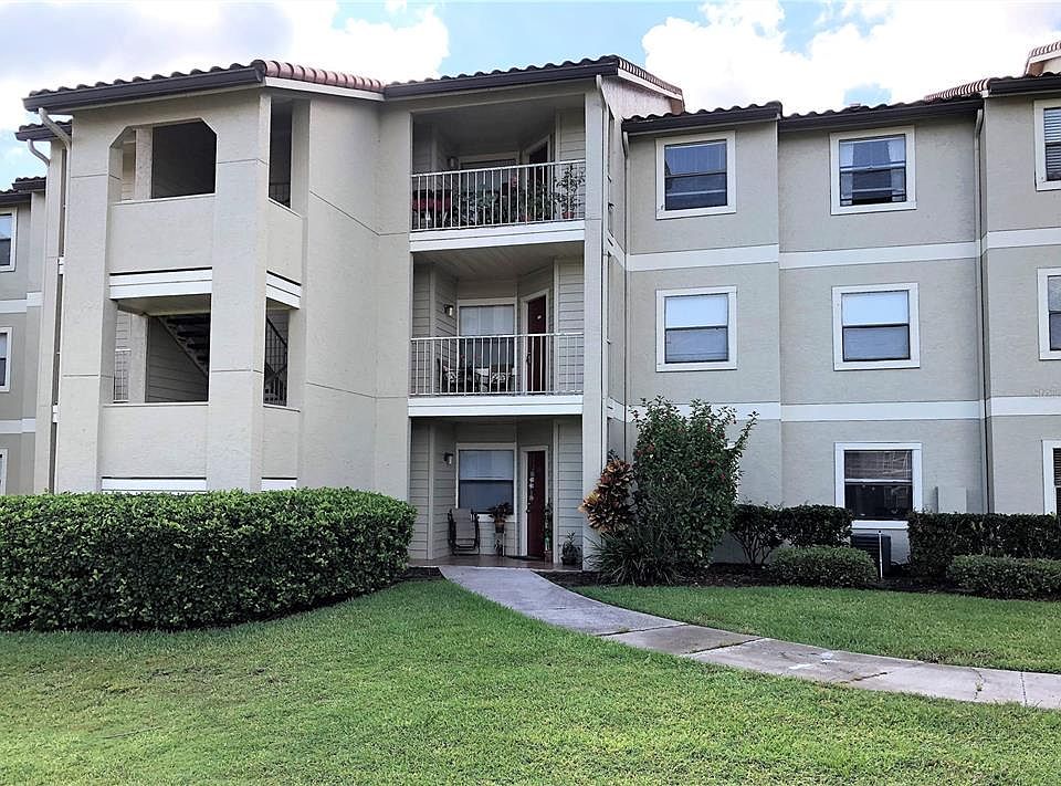 1st image of 3038 Parkway Blvd APT 206