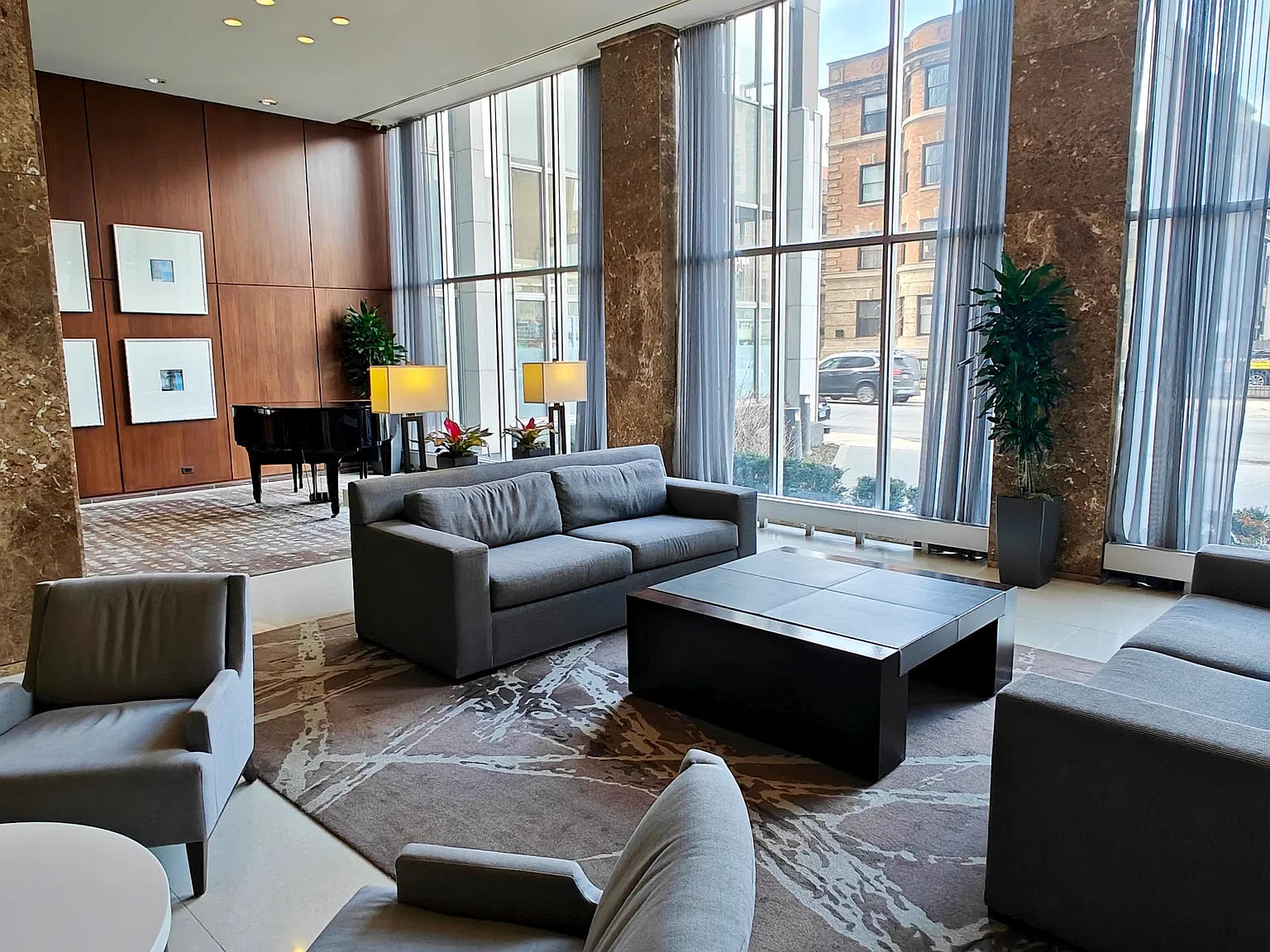 1 bed, 790 sqft, $2,550 — Photo 4