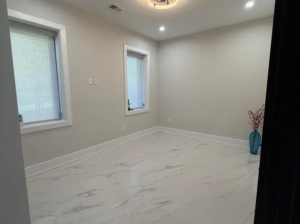 4313 Starr Jordan Dr, Annandale, VA 22003