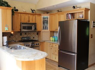 18127 Lovell Rd, Spring Lake, MI 49456