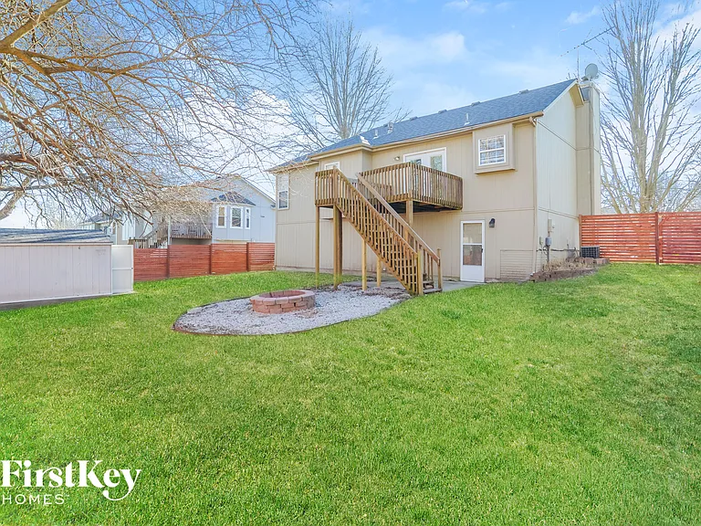 1106 Park Dr — Photo 13