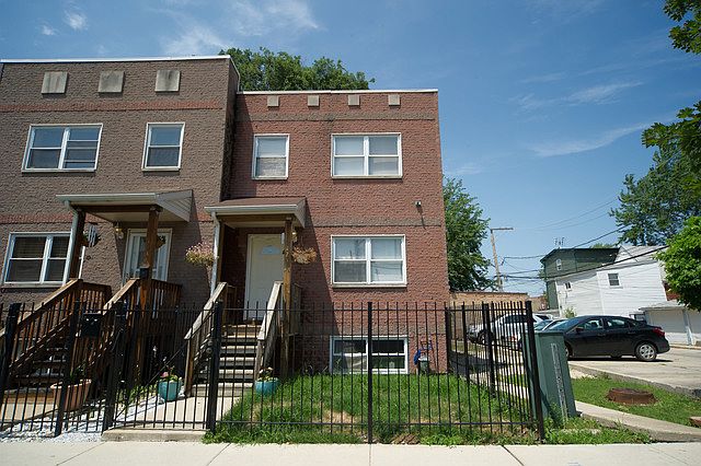 1st image of 1238 N Lawndale Ave