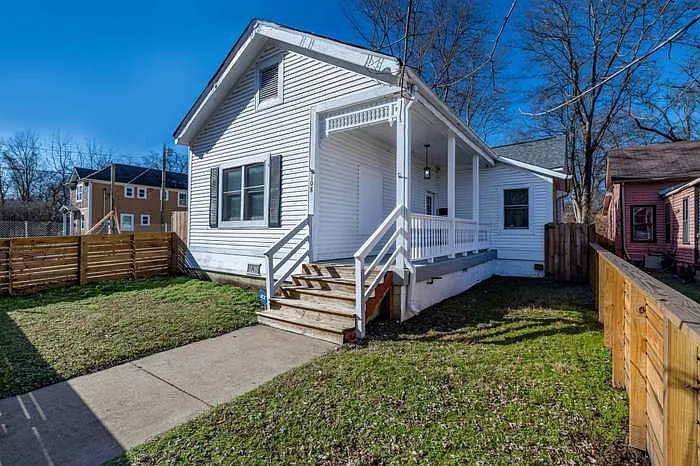 108 Claiborne St — Photo 36
