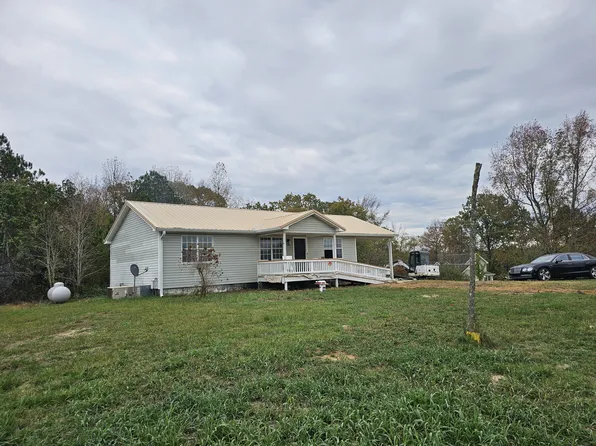 715 County Road 567, Gaylesville, AL 35973
