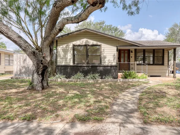 942 Delaine Dr, Corpus Christi, TX 78411