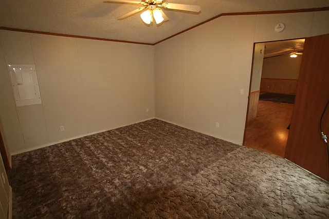 2732 Donna Ave — Photo 7