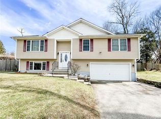 30 Green Hollow Rd, Killingly, CT 06239