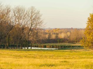 21810 S Knight Rd, Peculiar, MO 64078