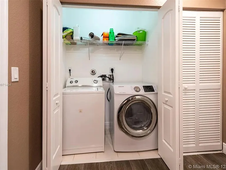 7782 Paddock Pl — Photo 13