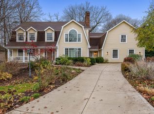 5121 Parliament Pl, Rockford, IL 61107
