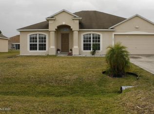 582 Forrest Hills St SW, Palm Bay, FL 32908