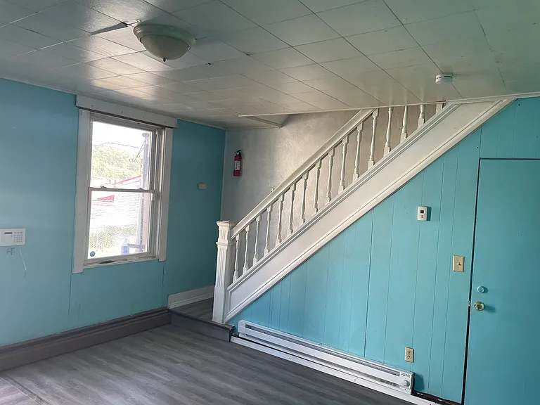917 Lincoln Ave #2 — Photo 4