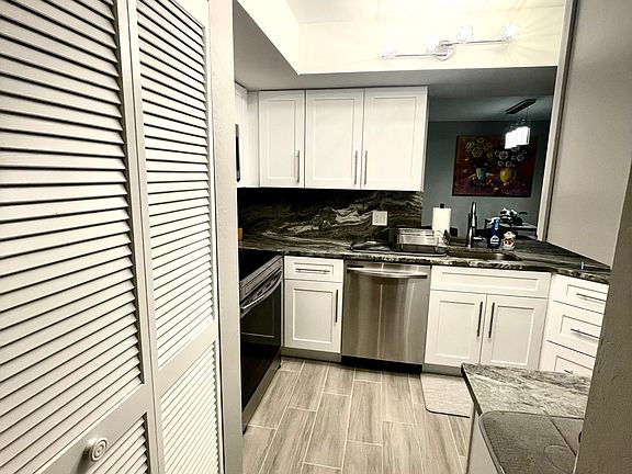 5th image of 13240 White Marsh Ln APT 36