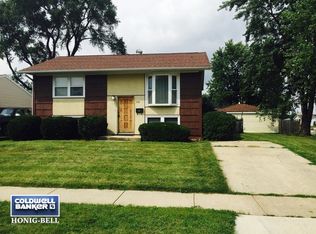 200 Hayes Ave, Romeoville, IL 60446