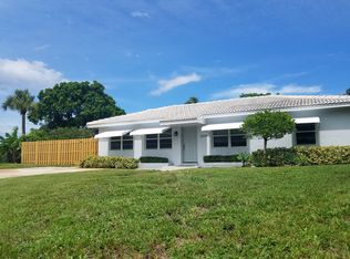 2209 E Pineridge Ct, Delray Beach, FL 33444