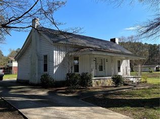 27 Confederate St NW, Cartersville, GA 30121