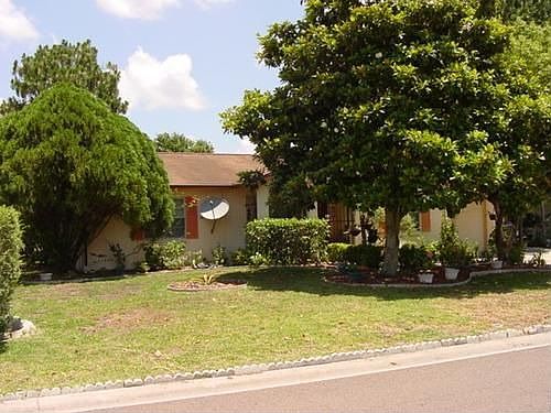 1st image of 387 La Paz Dr