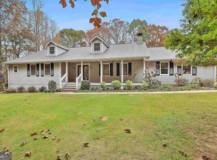 711 Minix Rd, Sharpsburg, GA 30277