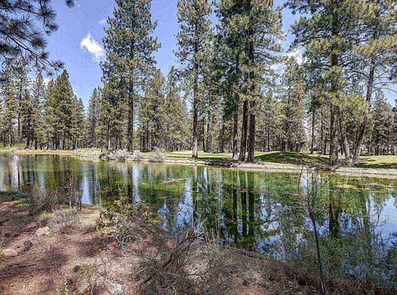 3rd image of 60579 Seventh Mountain Dr