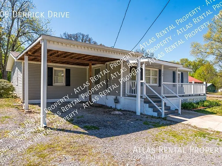 109 Derrick Dr — Photo 2