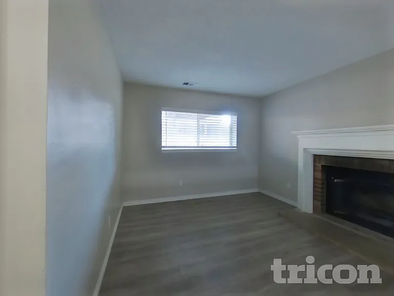 4342 Kirk Ct — Photo 3