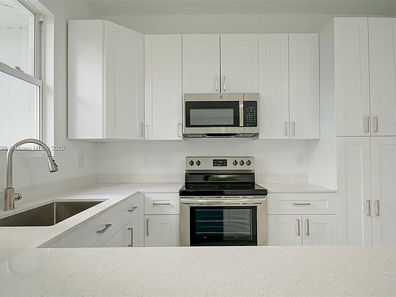 4th image of 3300 66th St W