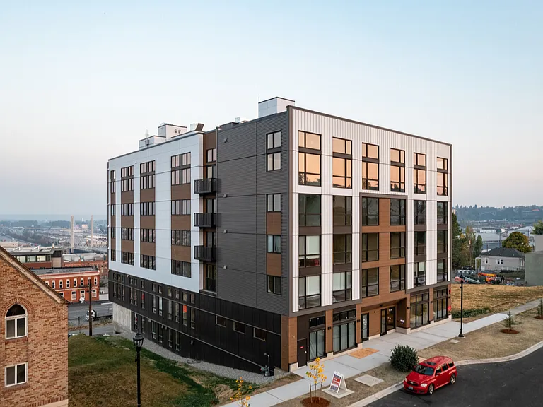 The Ellis Apartments — Photo 4