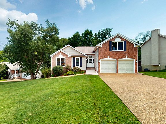 2nd image of 2708 Leesa Ann Ln