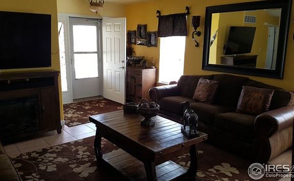 4th image of 4213 Phlox Ln