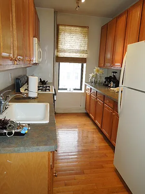 Sold by Washington Realty Corp. | media 16