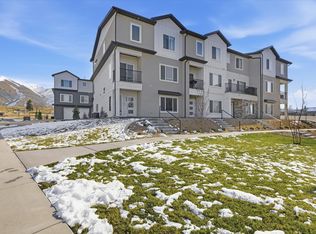 698 E 730 N, Hyrum, UT 84319