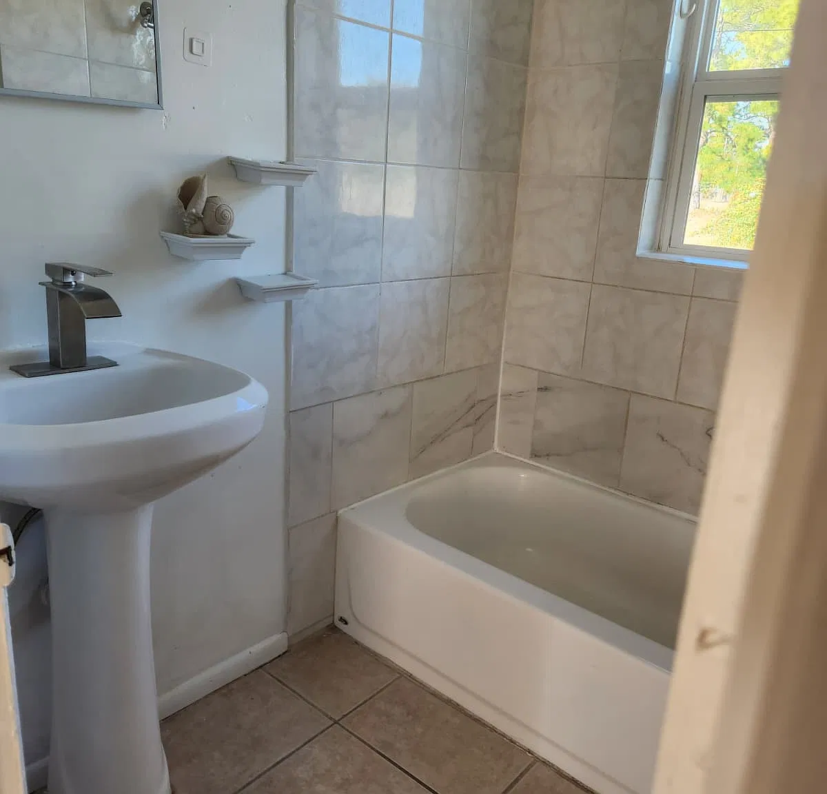 2 bed, 1260 sqft, $1,450 — Photo 2