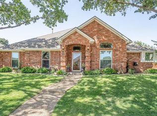 2909 Willow Ridge Dr, Garland, TX 75044