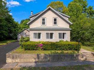 8 Shawmut Ave, Sanford, ME 04073