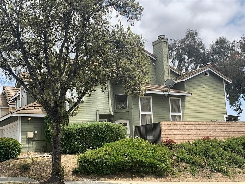1st image of 3207 Southdowns Dr