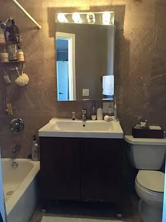 1328 N Bosworth Ave #8 — Photo 9