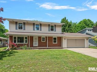 123 Laconwood Dr, Springfield, IL 62712