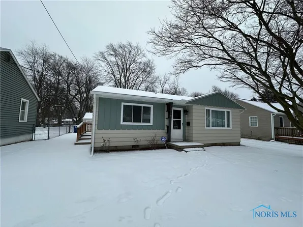 5748 Home Ln, Toledo, OH 43623