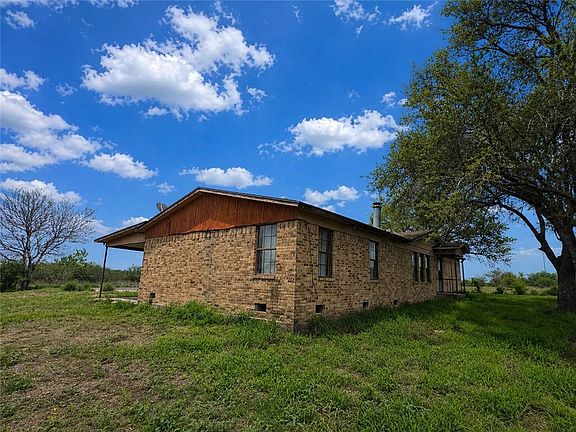 2nd image of 994 County Road 170