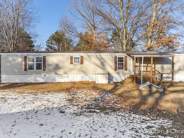 10961 80th Ave, Mecosta, MI 49332