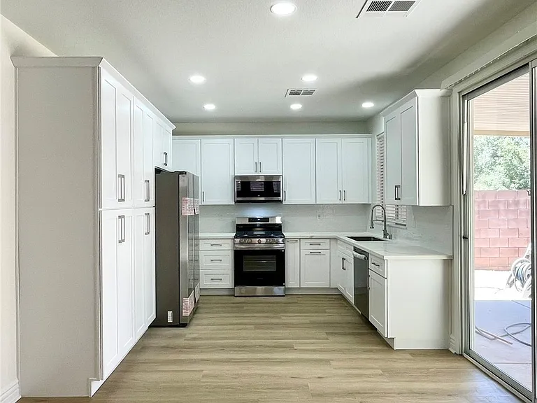 10546 Big Mill Ct — Photo 10
