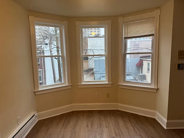 1400 N King St — Photo 4