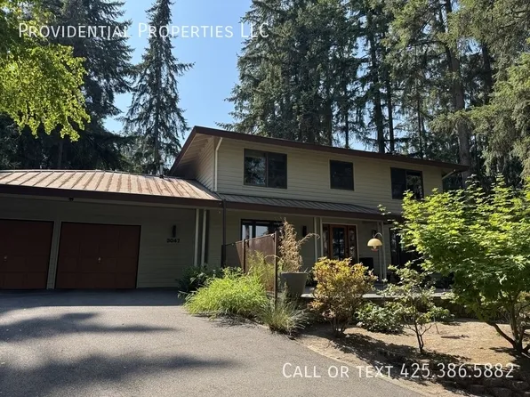 3047 W Lake Sammamish Pkwy NE, Redmond, WA 98052