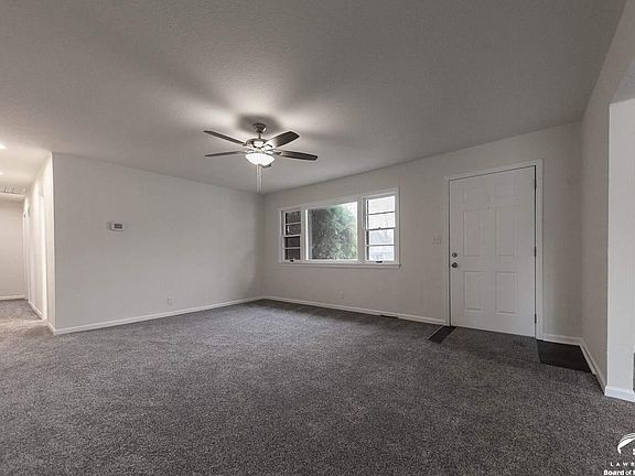 926 W 20th Lawrence, KS listing photo #5