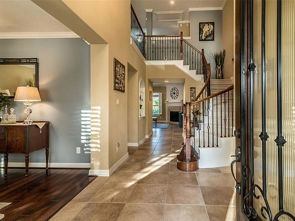 5th image of 4621 La Escalona Dr
