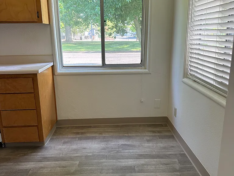 6907 21st Ave — Photo 10