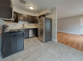 933 Brookside Ave, Saint Louis, MO