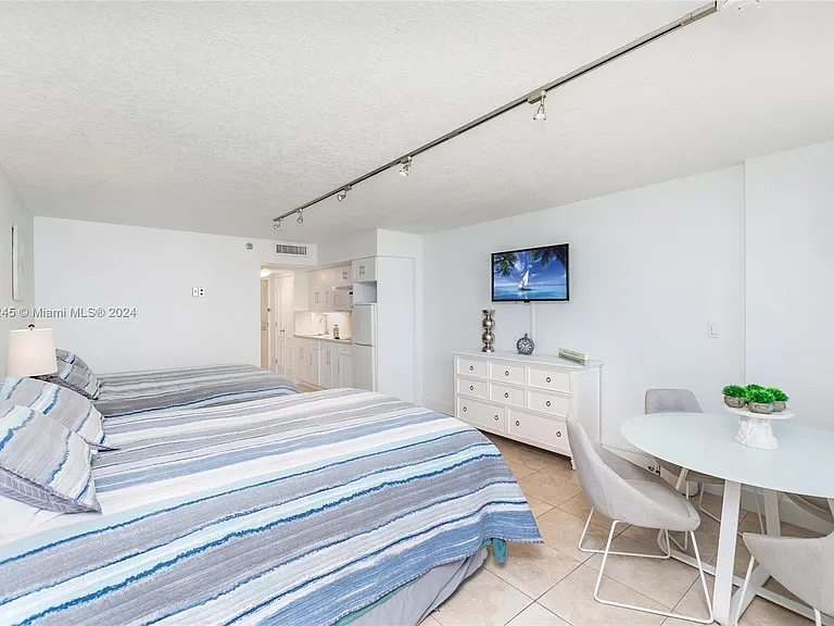 19201 Collins Ave #318 — Photo 15